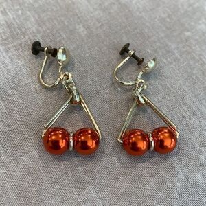 Double bead screw back earrings. Vintage